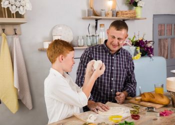 Kitchen Confidence: How Learning Towers Transform Your Child’s Development