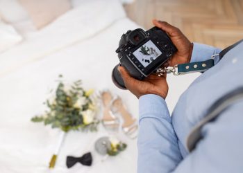 Personalized USB Sticks for Wedding Photographers: Elegant Memories in Your Hands